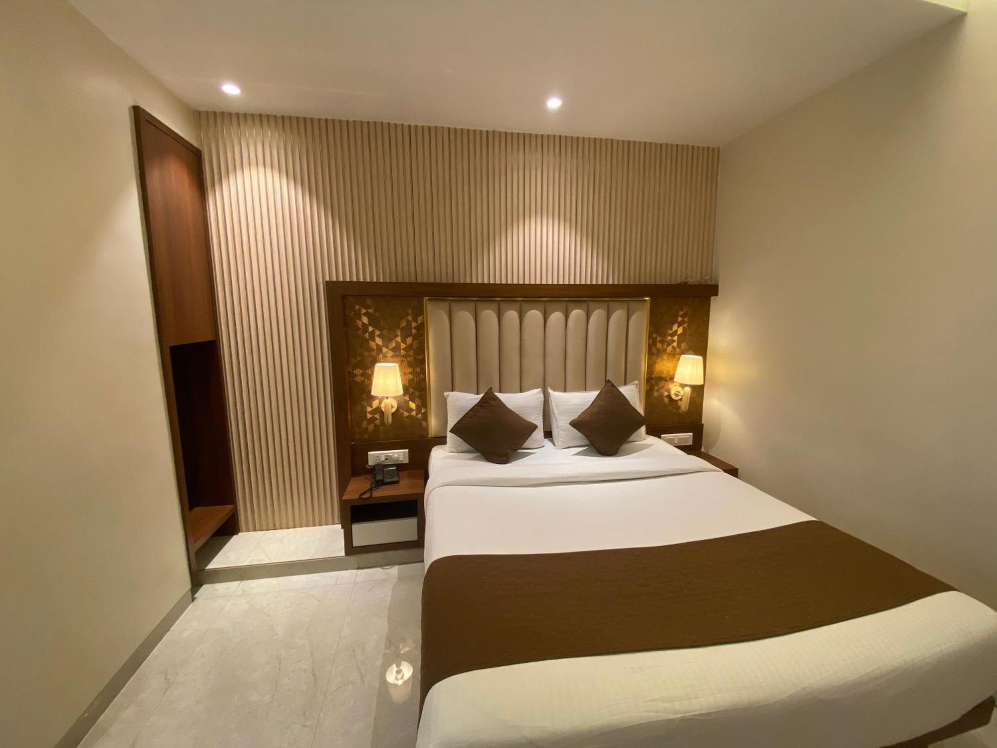 Hotel Czar Inn - Vashi Navi Mumbai Ngoại thất bức ảnh